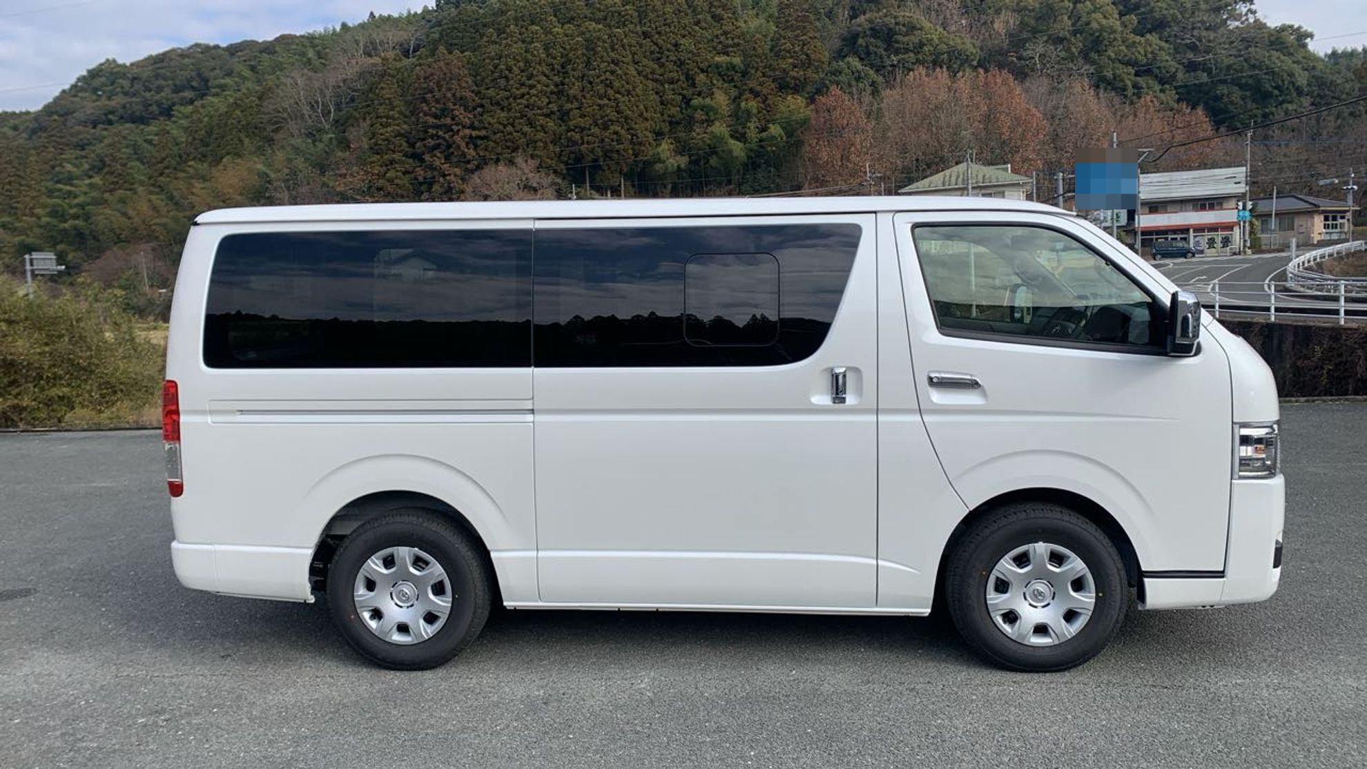 外装右