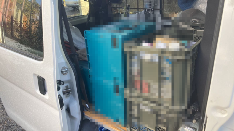 内装後方シート