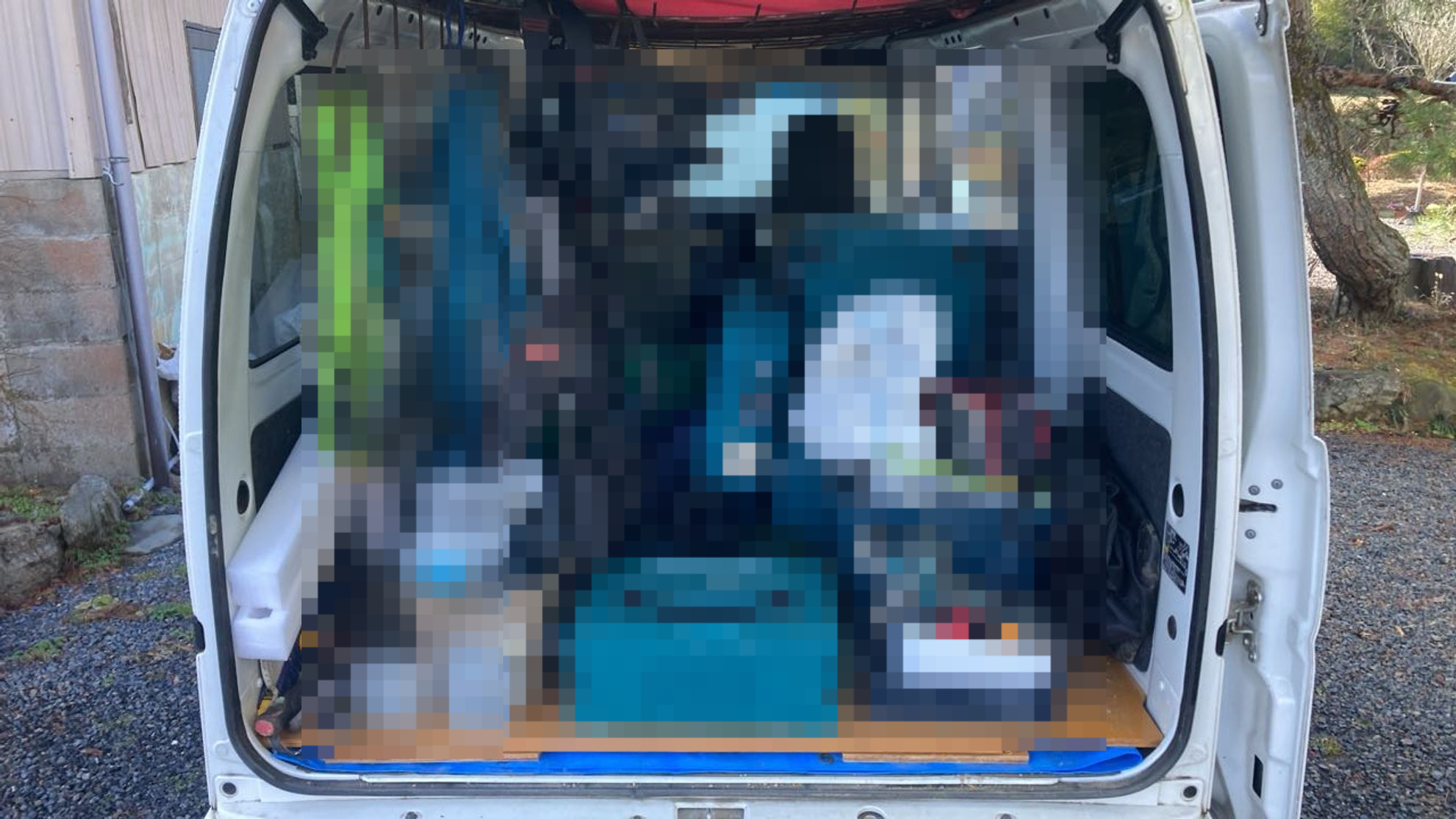内装トランク