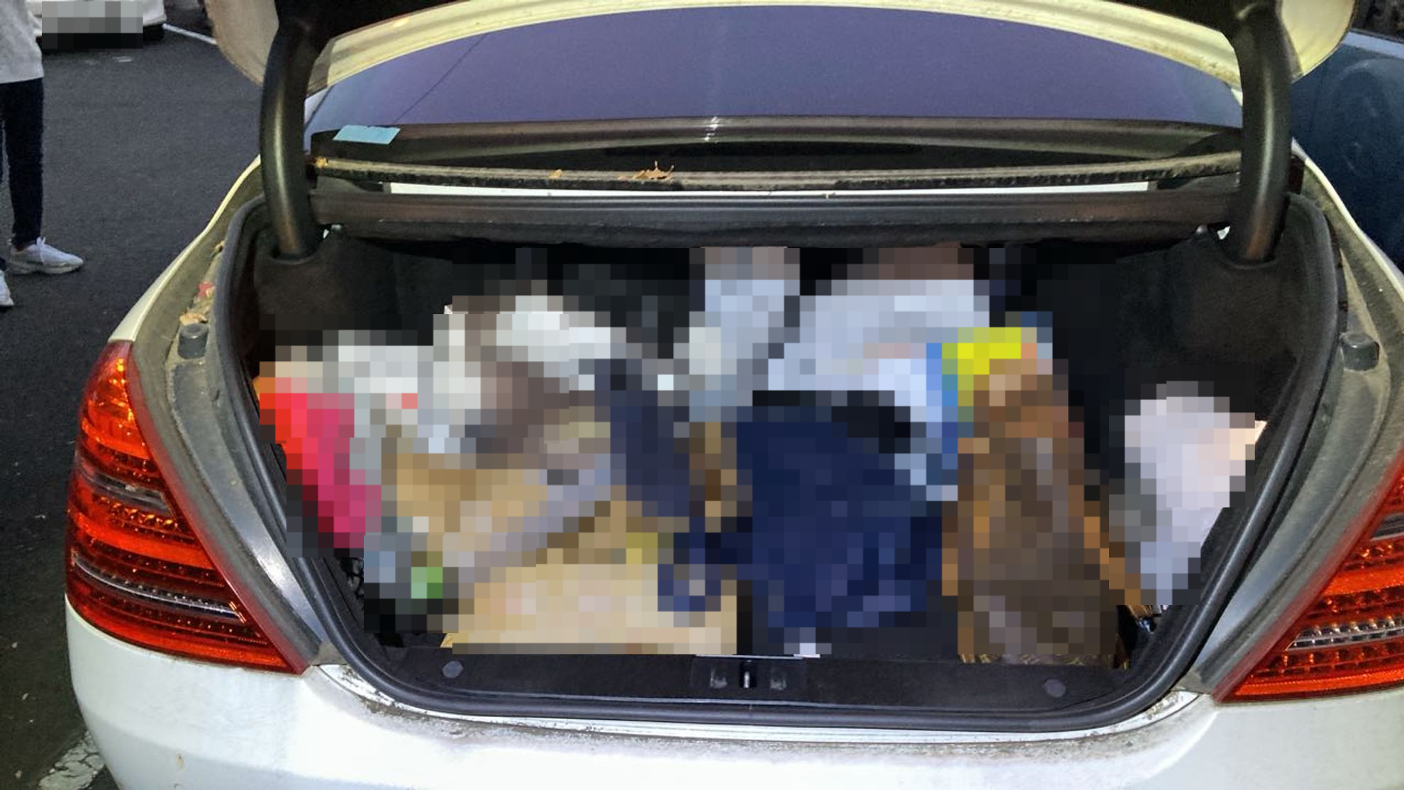 内装トランク