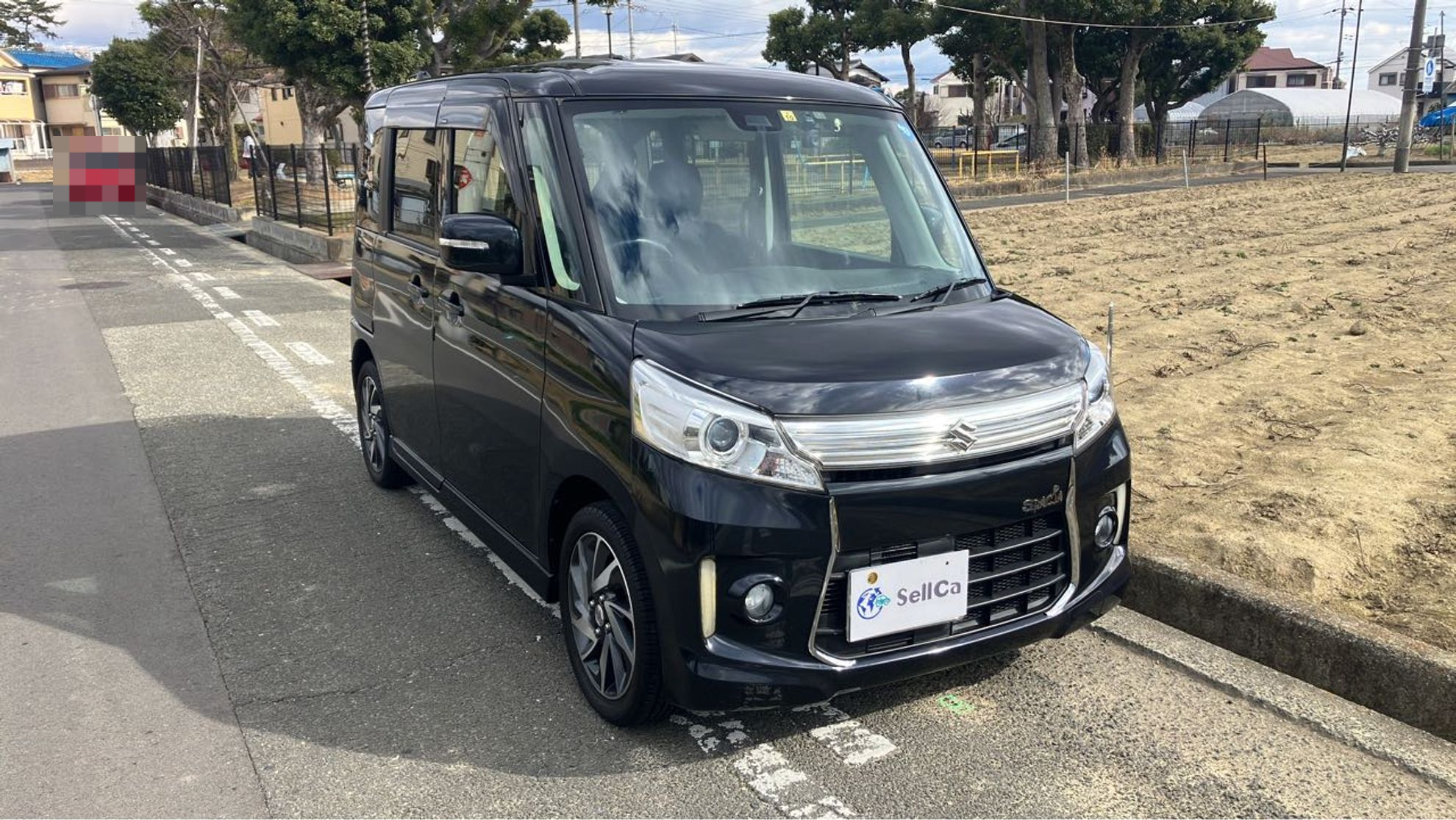 外装右前