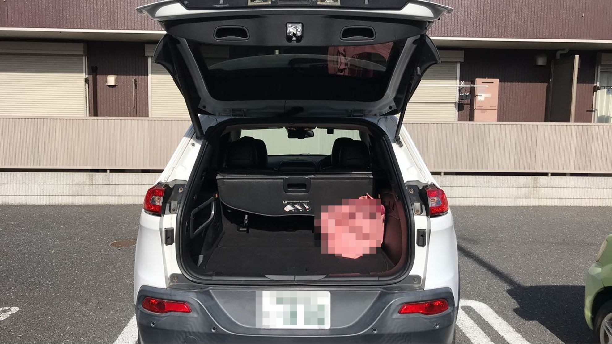 内装トランク