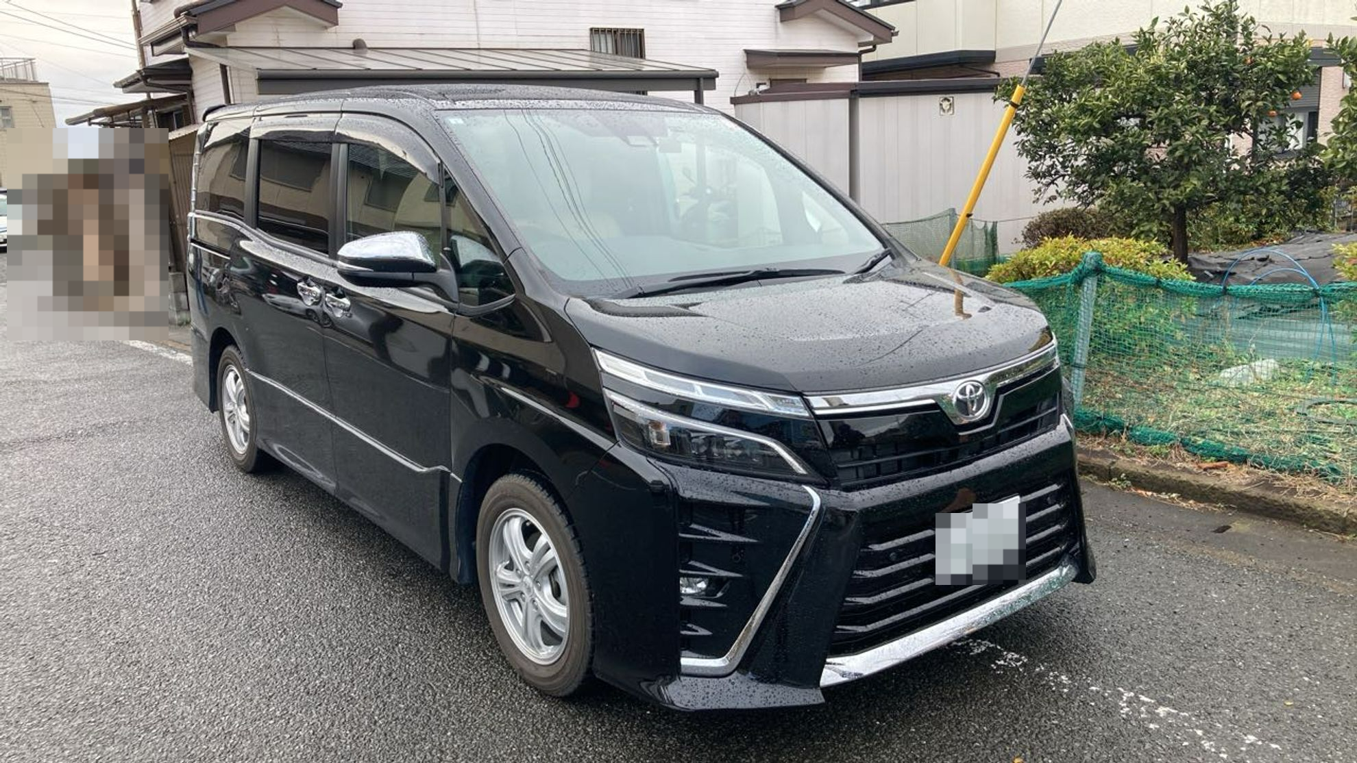 外装右前