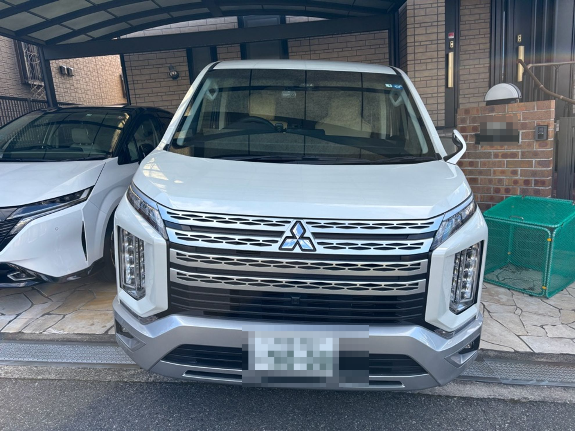 外装前方