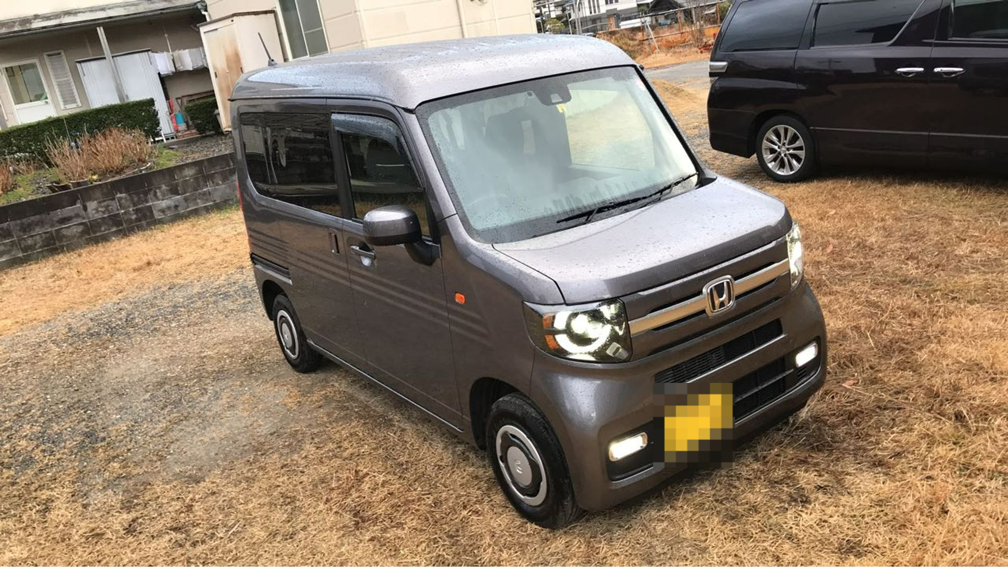 外装右前