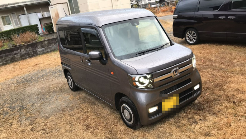 外装右前