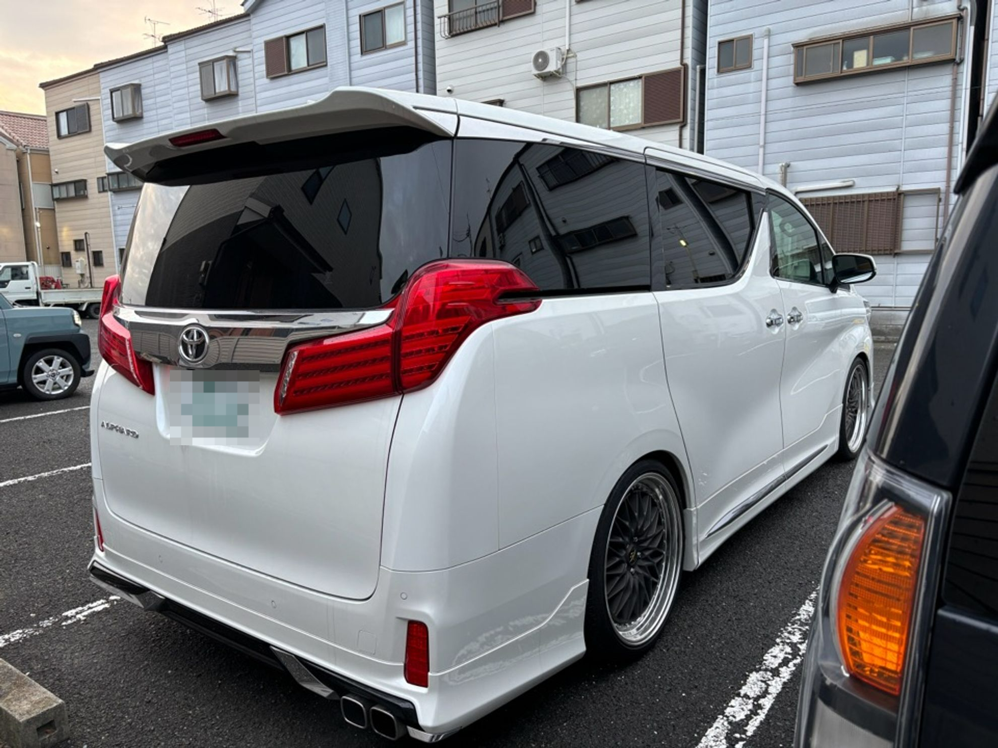 外装右後