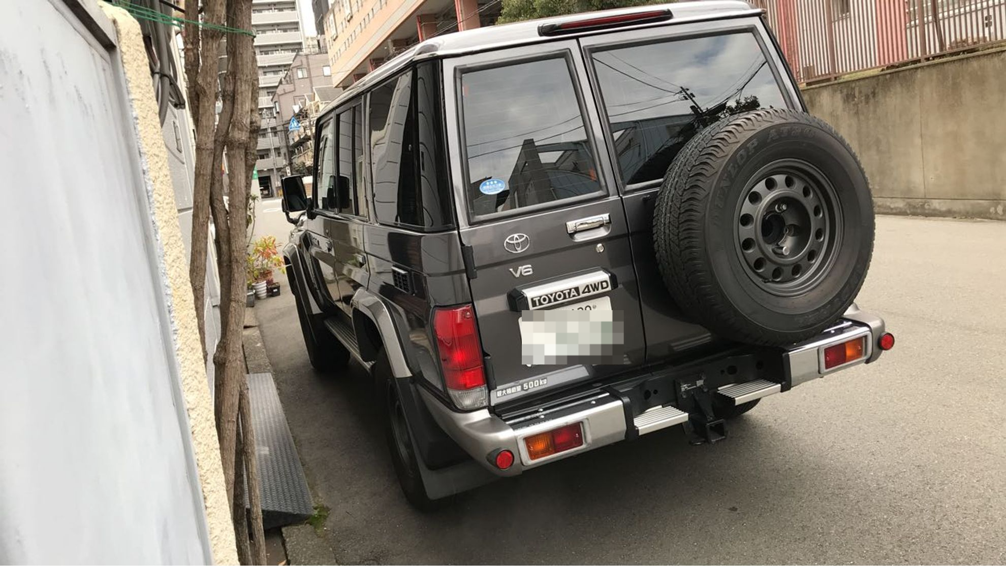 外装左後方