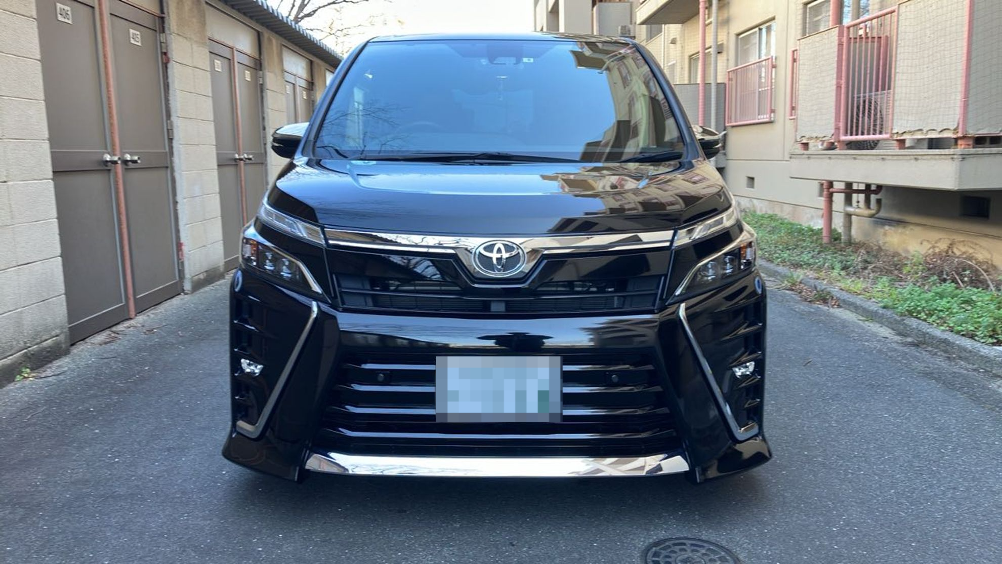 外装前方