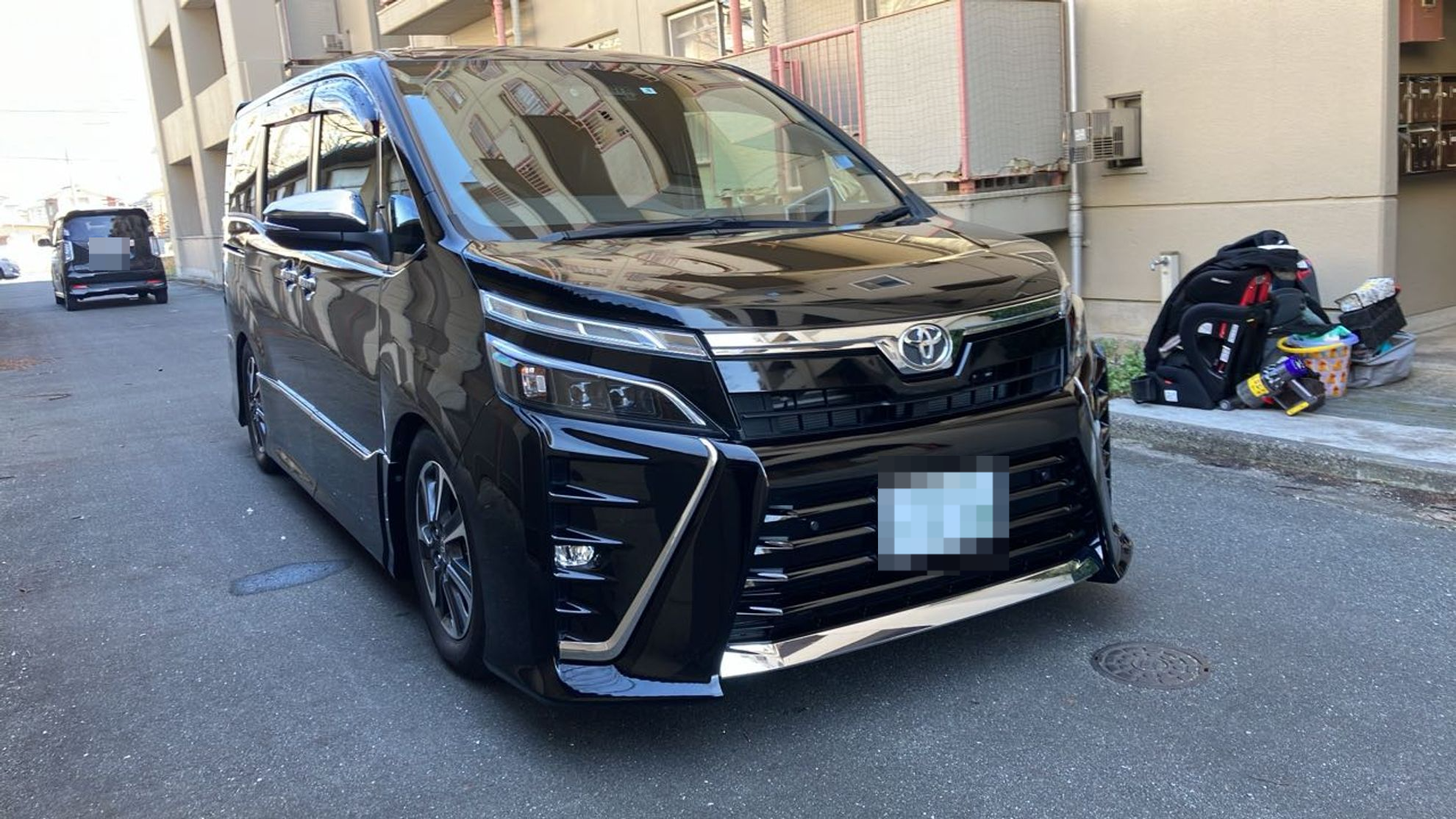 外装右前