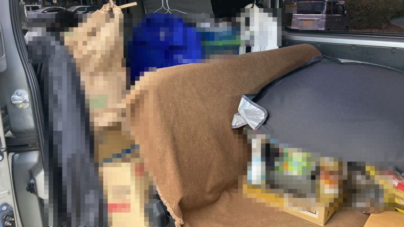 内装後方シート