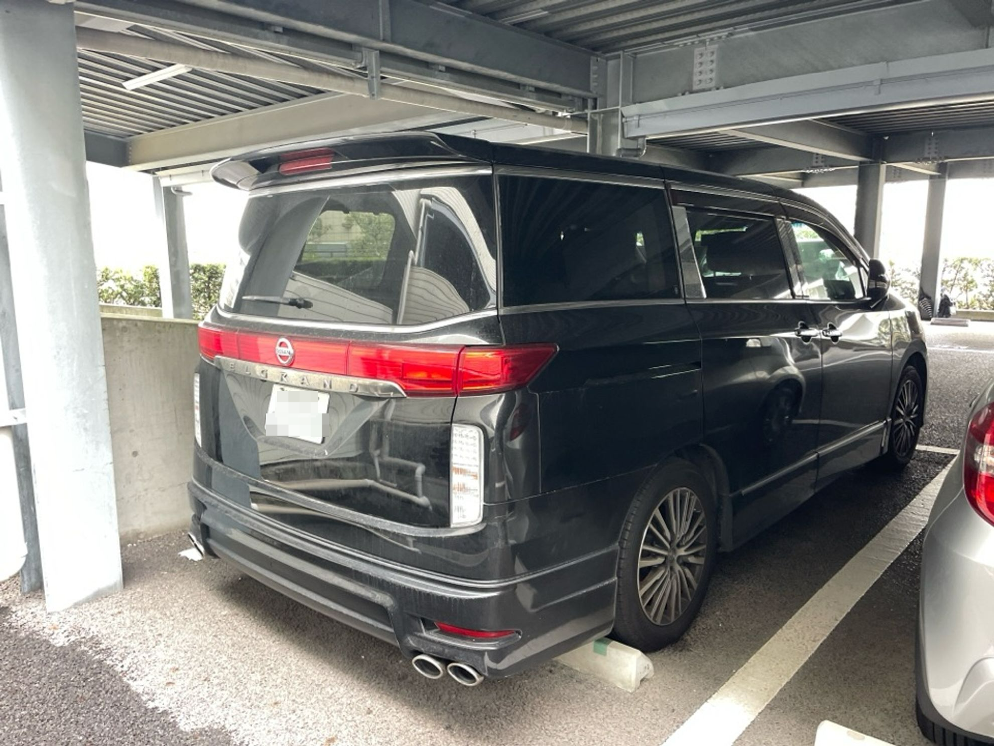 外装右後
