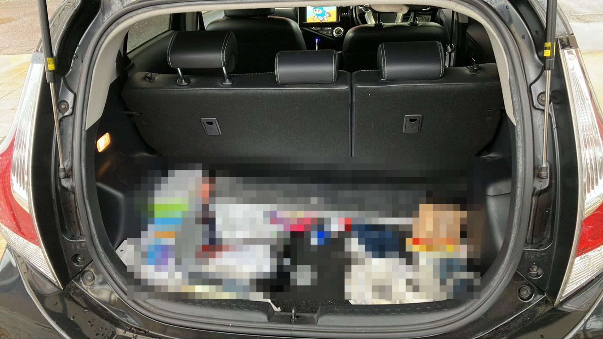 内装トランク