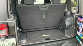 内装トランク