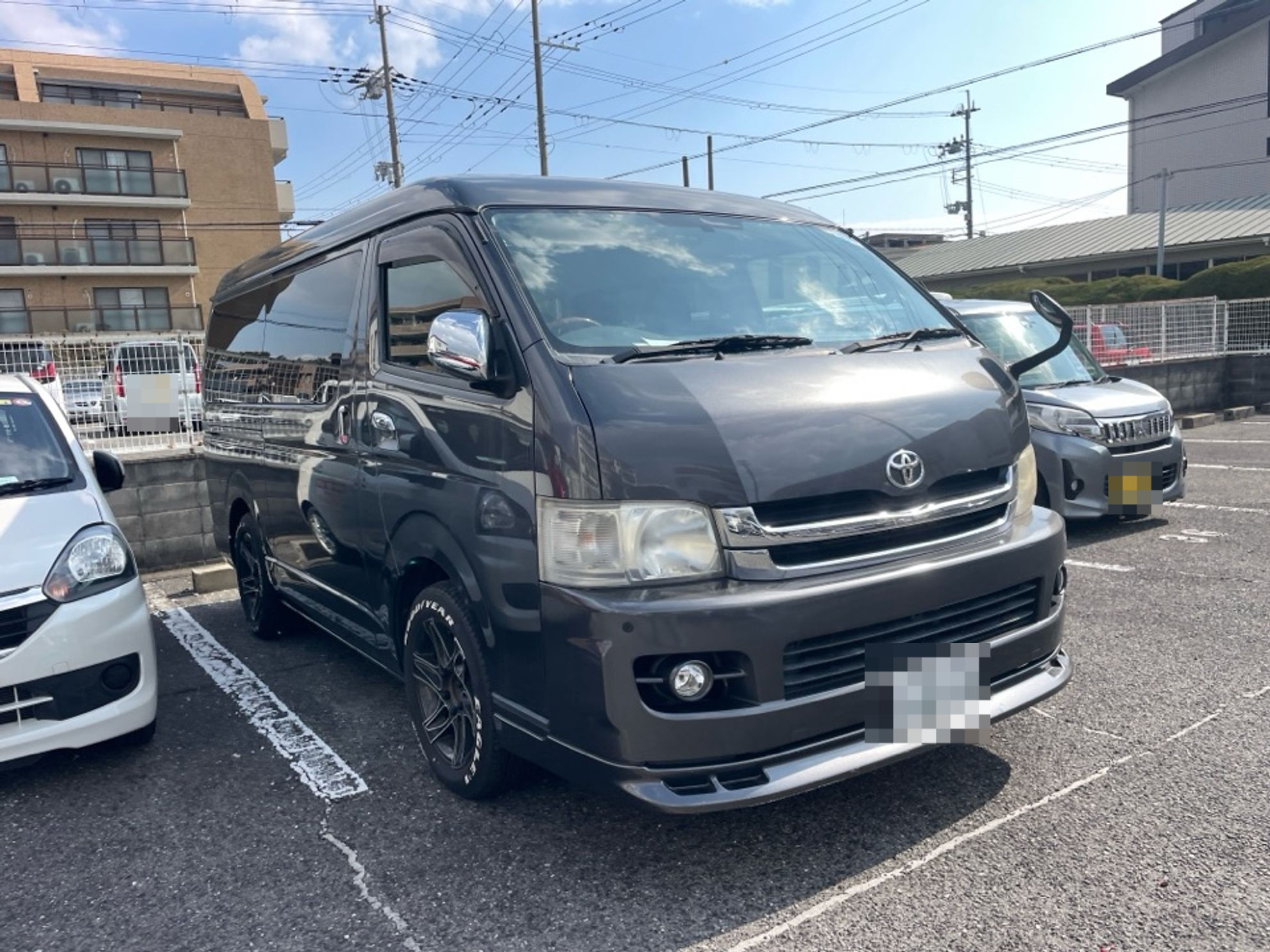 外装右前