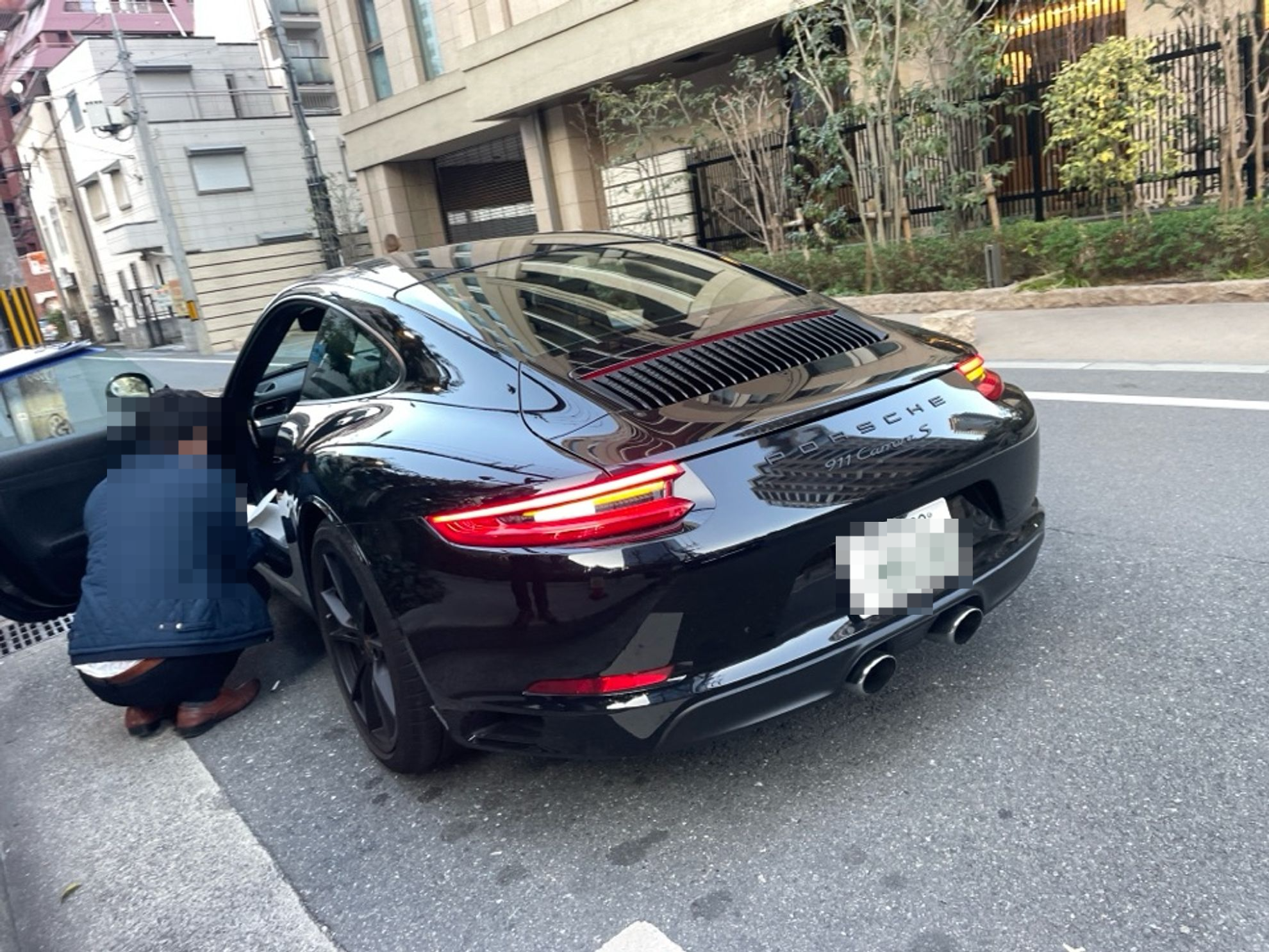 外装左後方