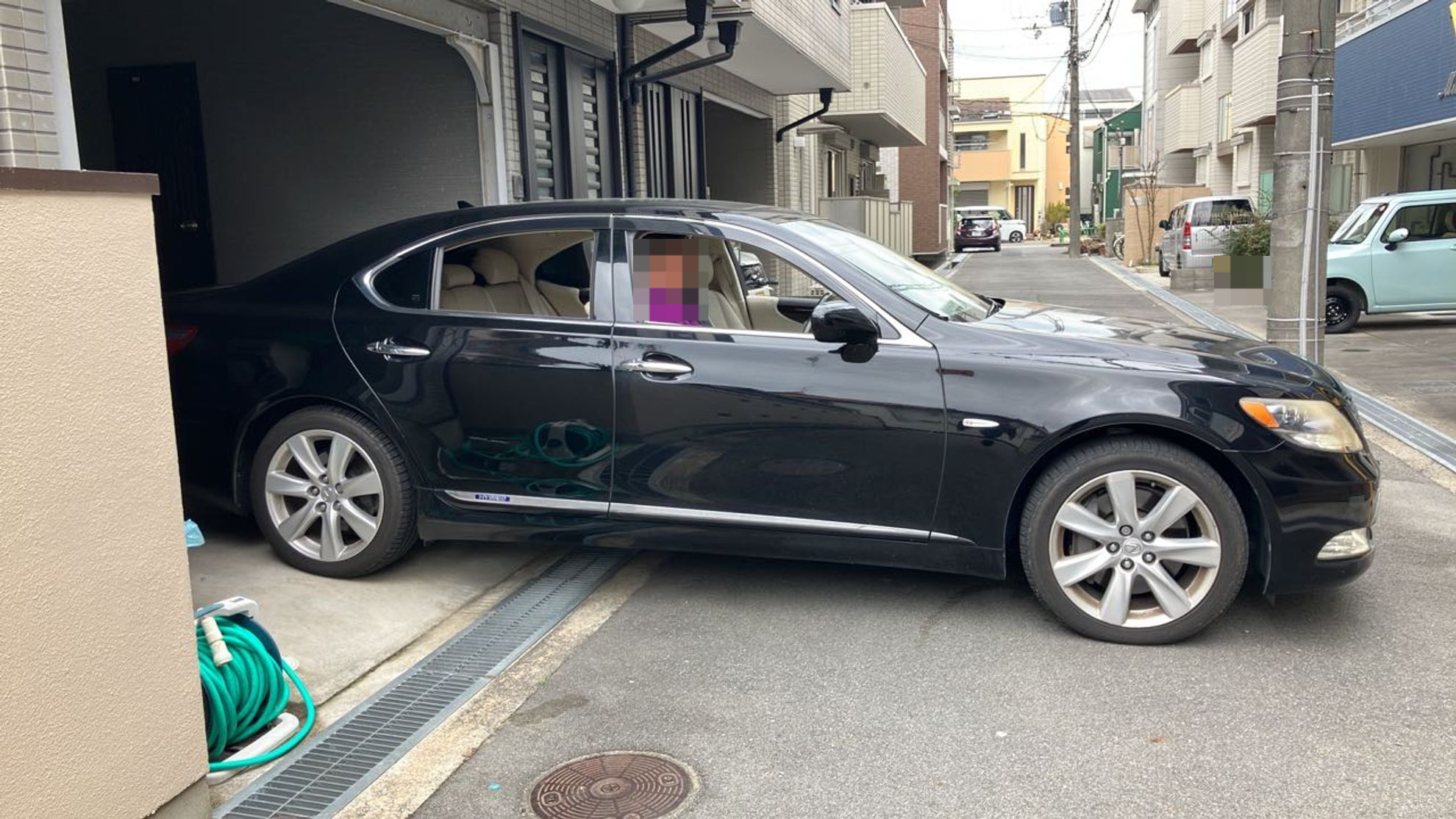 外装右