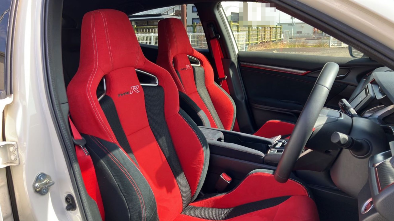 内装前方シート