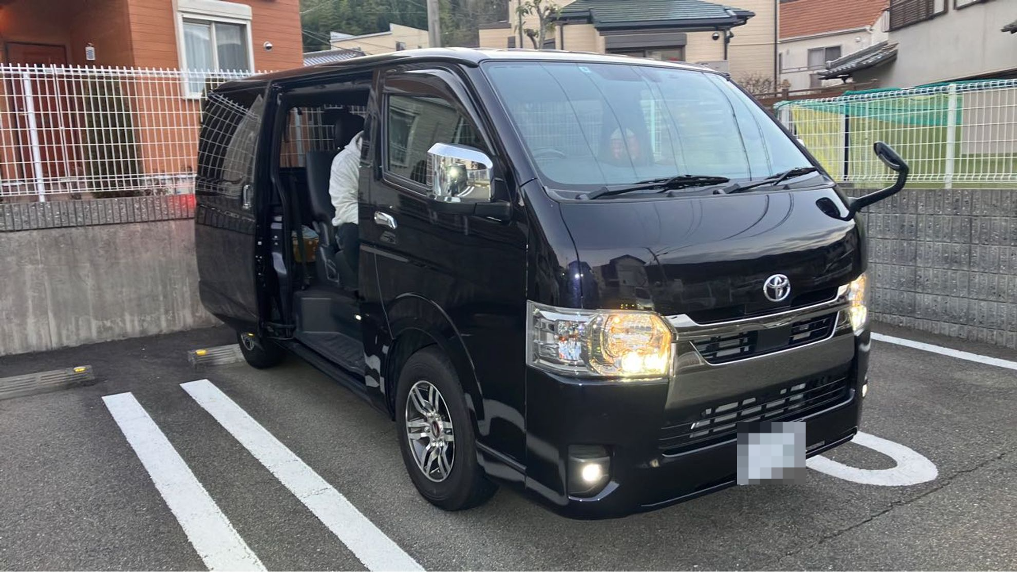 外装右前