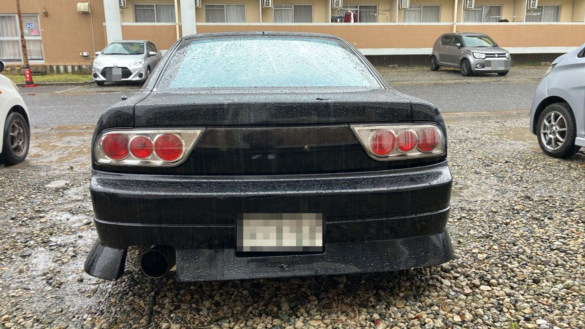 外装後方