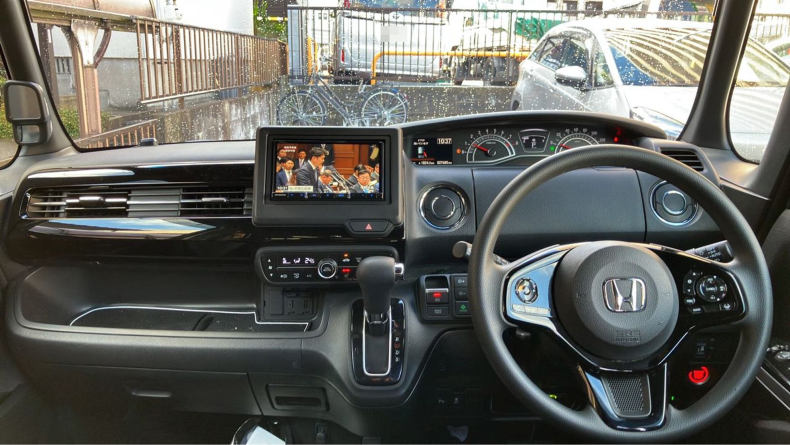 内装インパネ全体