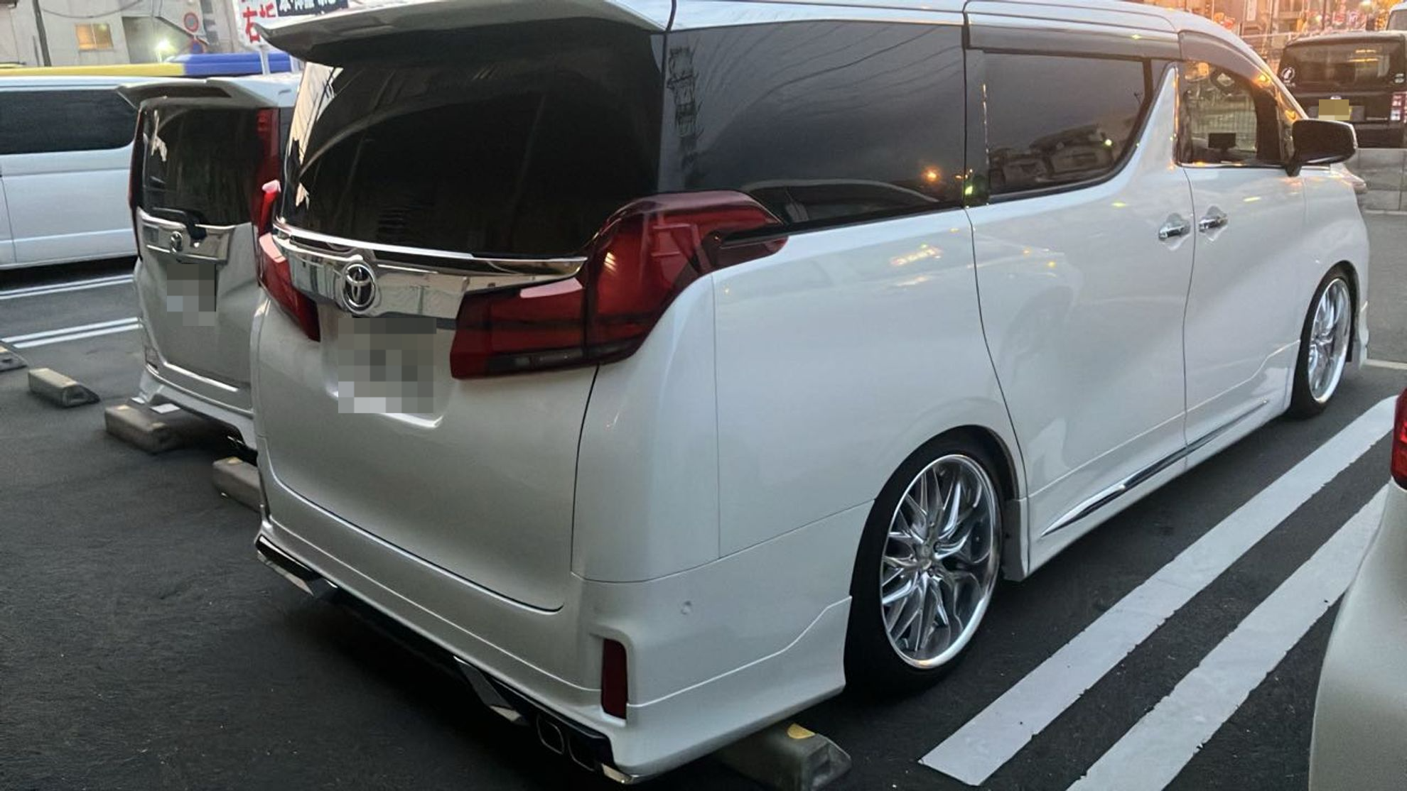 外装右後
