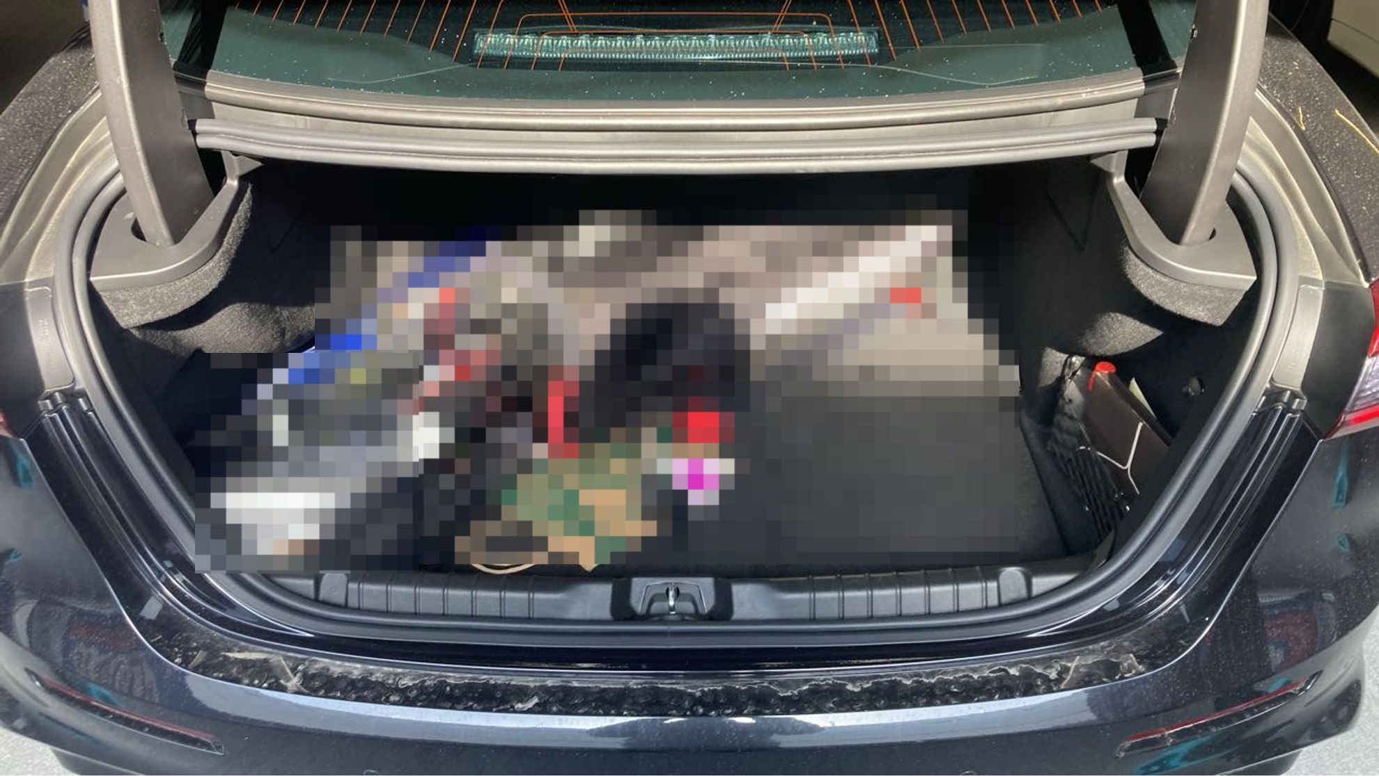 内装トランク