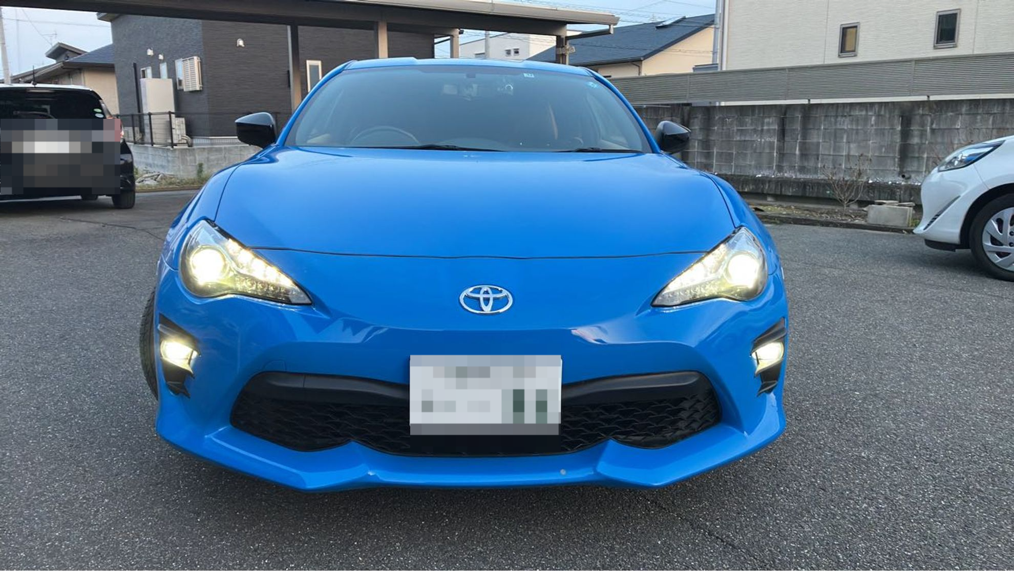外装前方