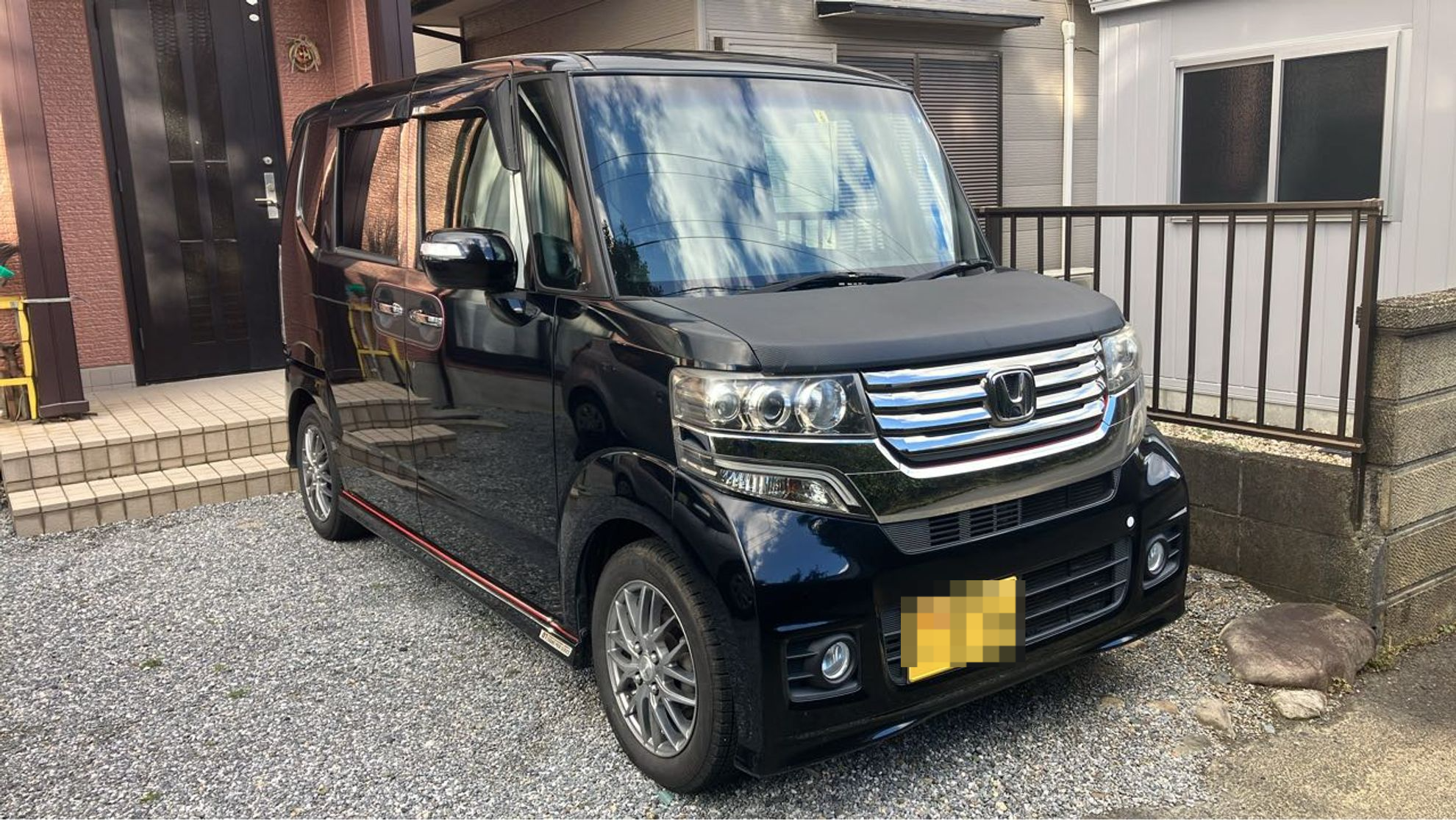 外装右前