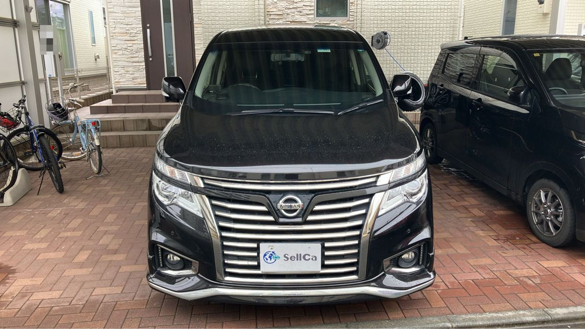 外装前方