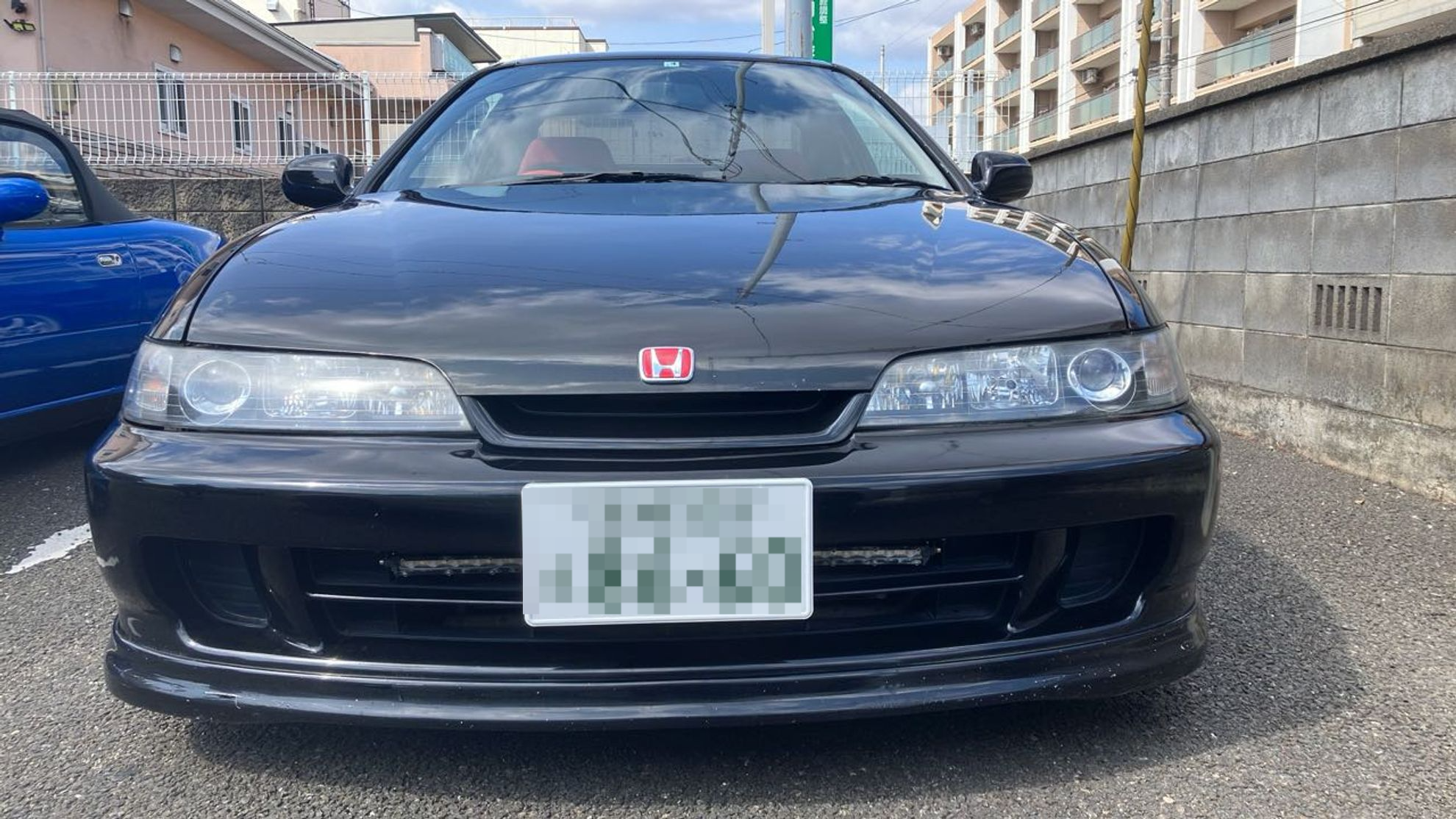 外装前方