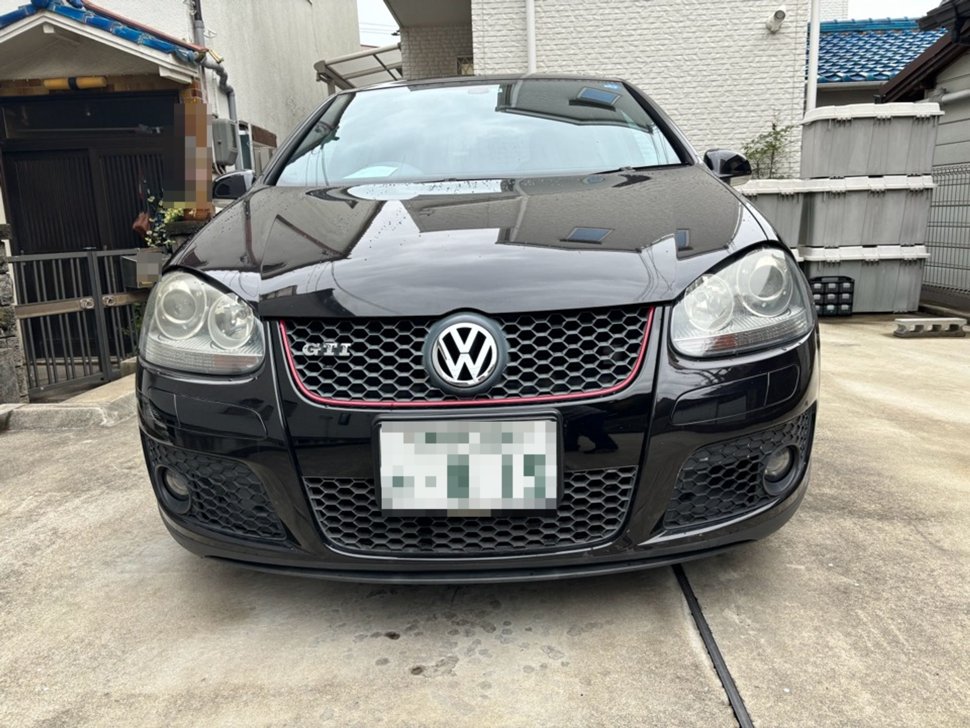 外装前方