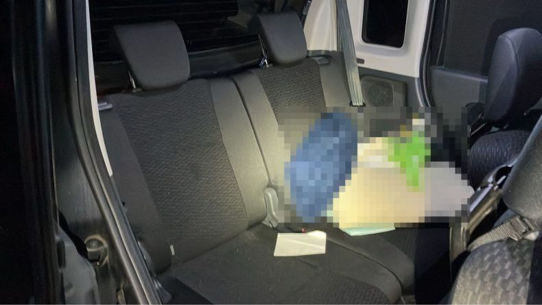 内装後方シート