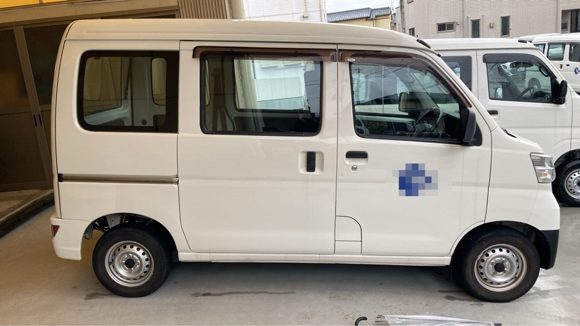 外装右