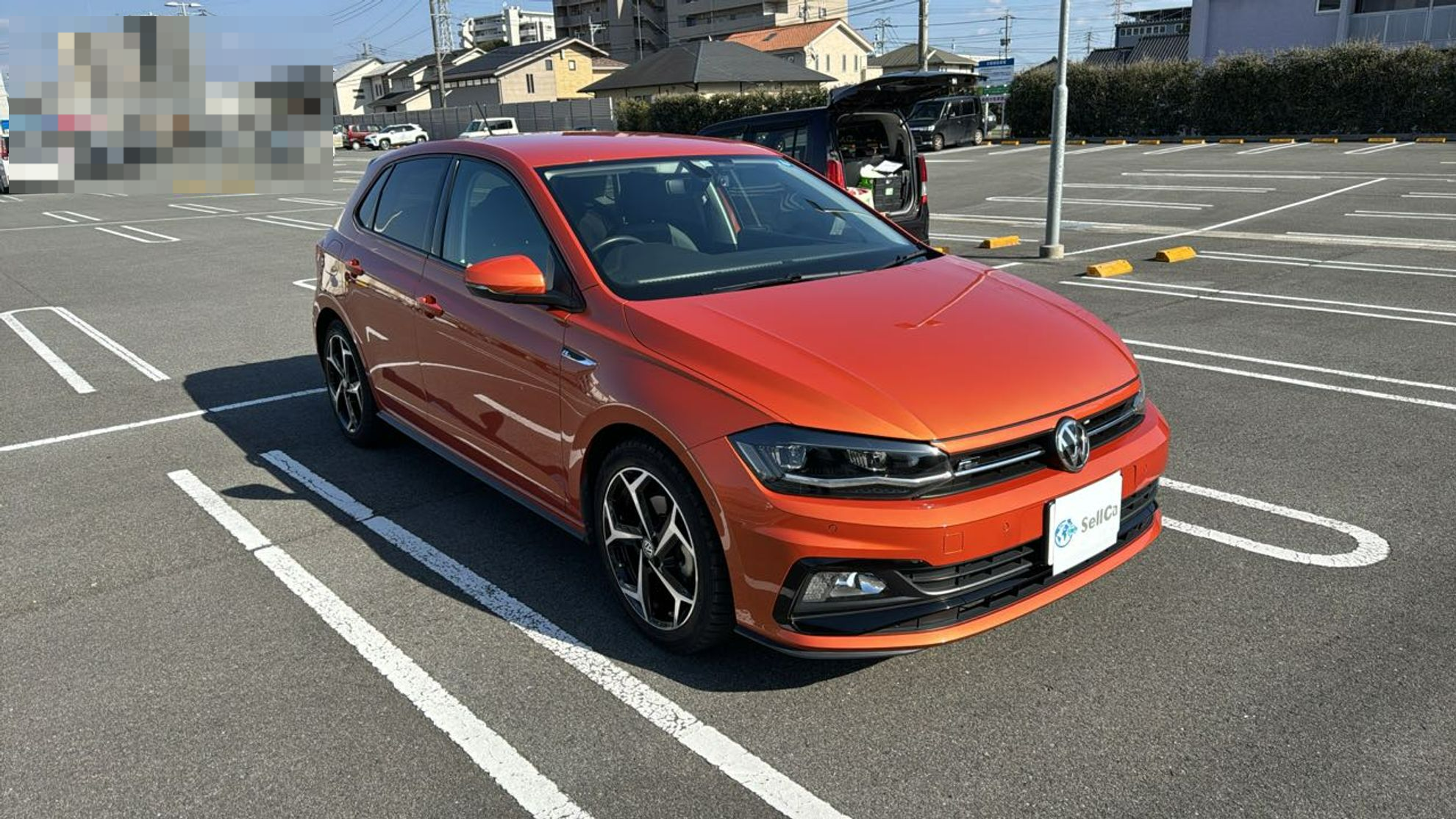 外装右前