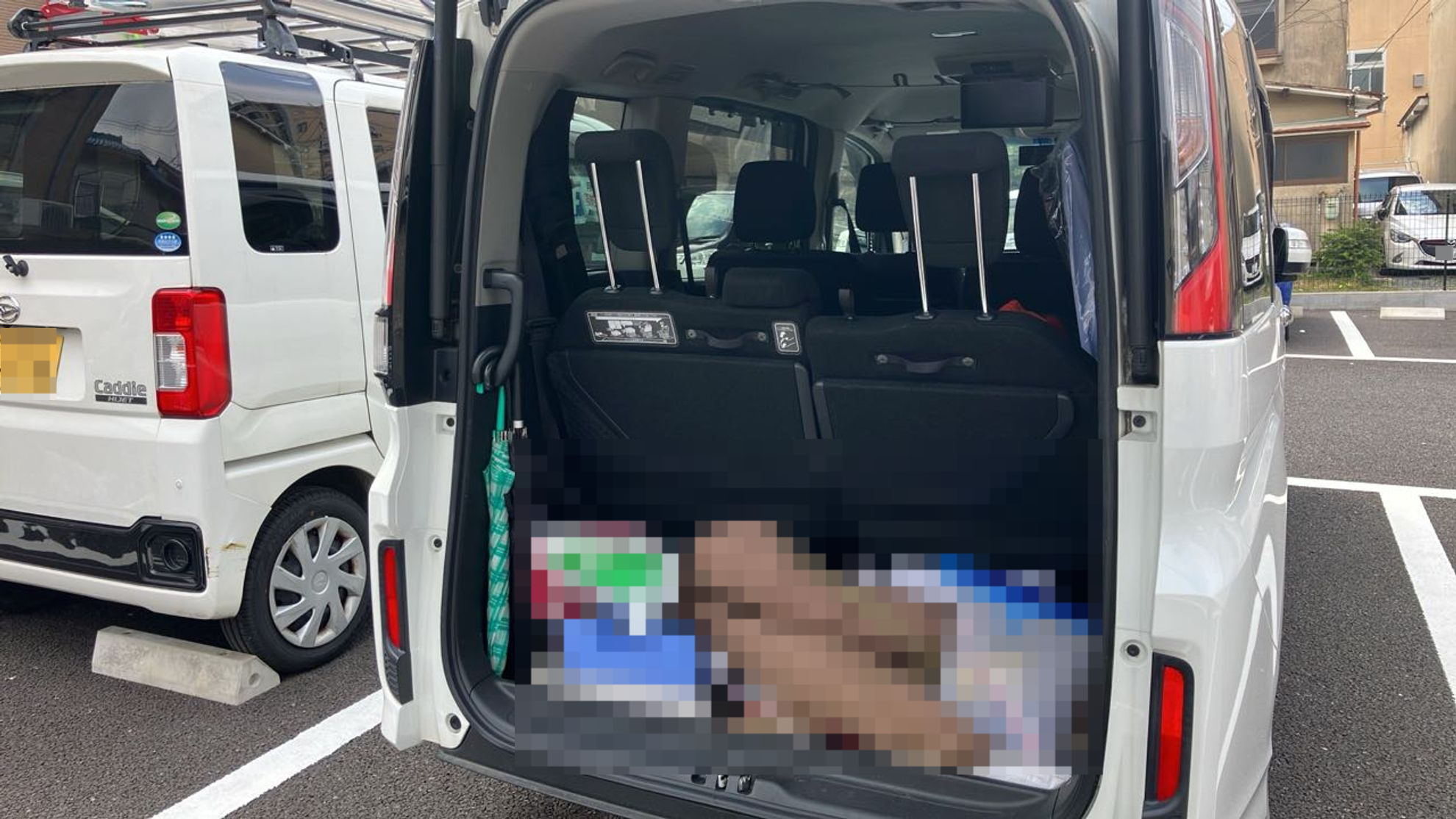 内装トランク