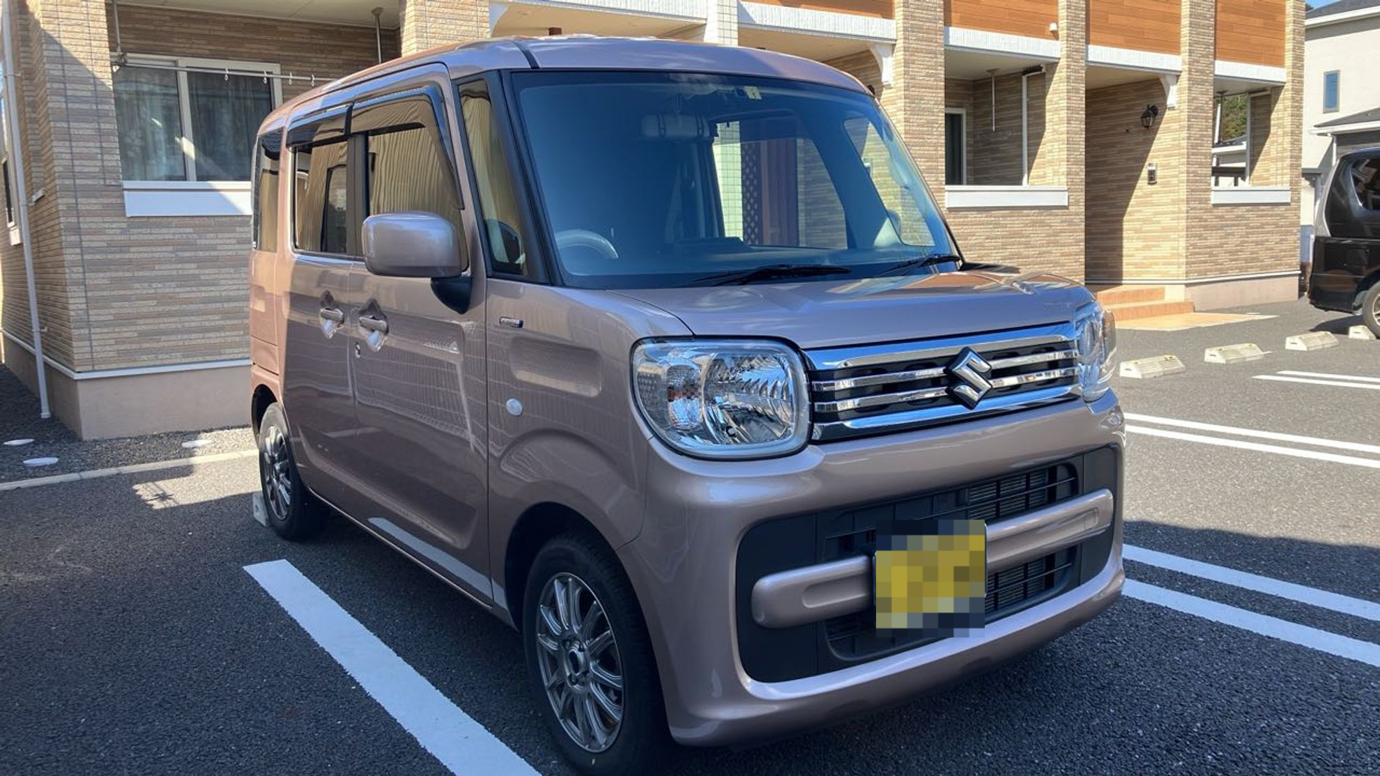 外装右前