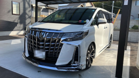 car_main_img