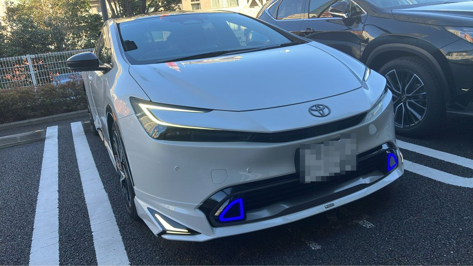外装右前