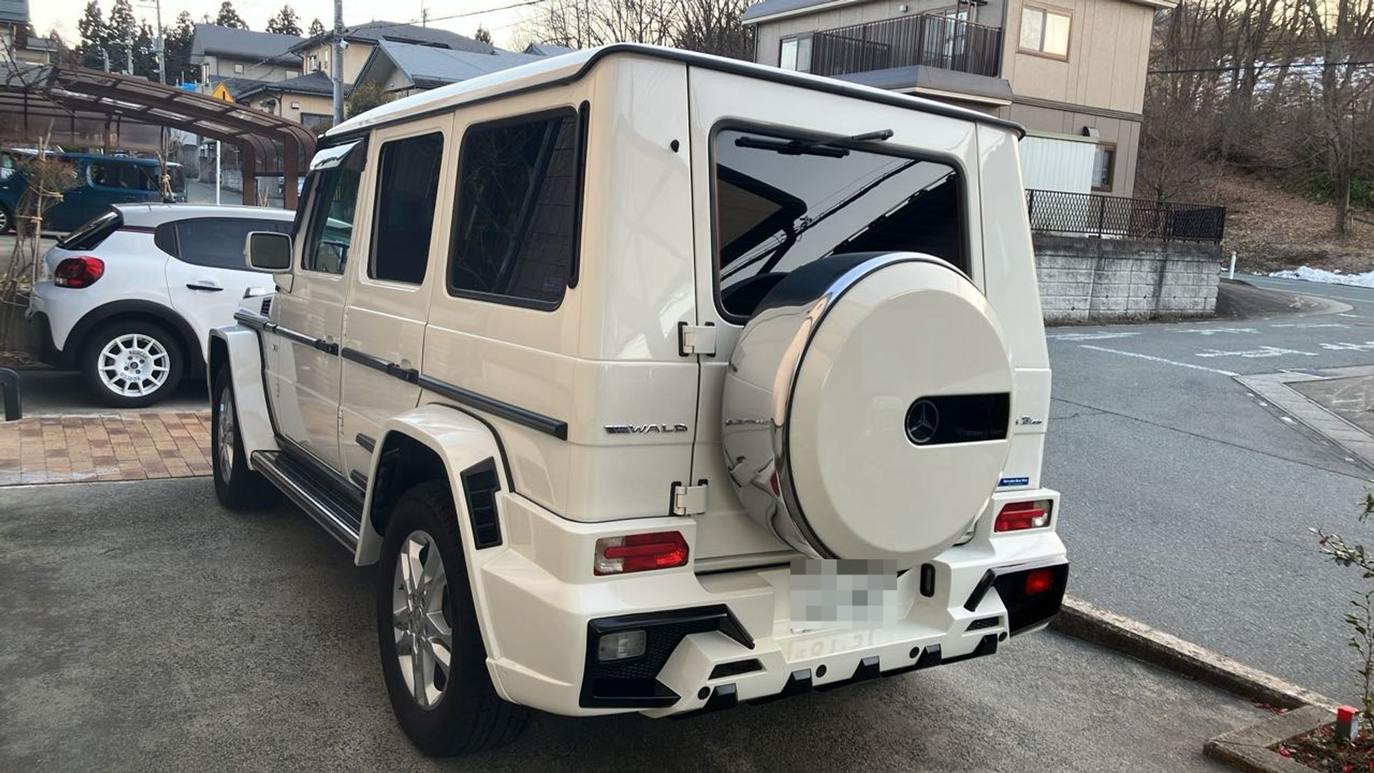 外装左後方