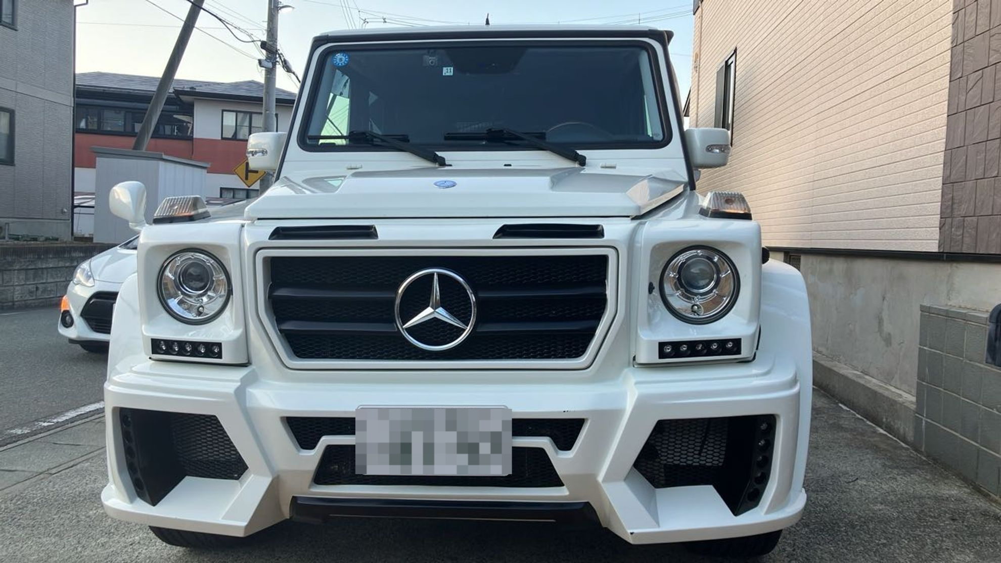 外装前方