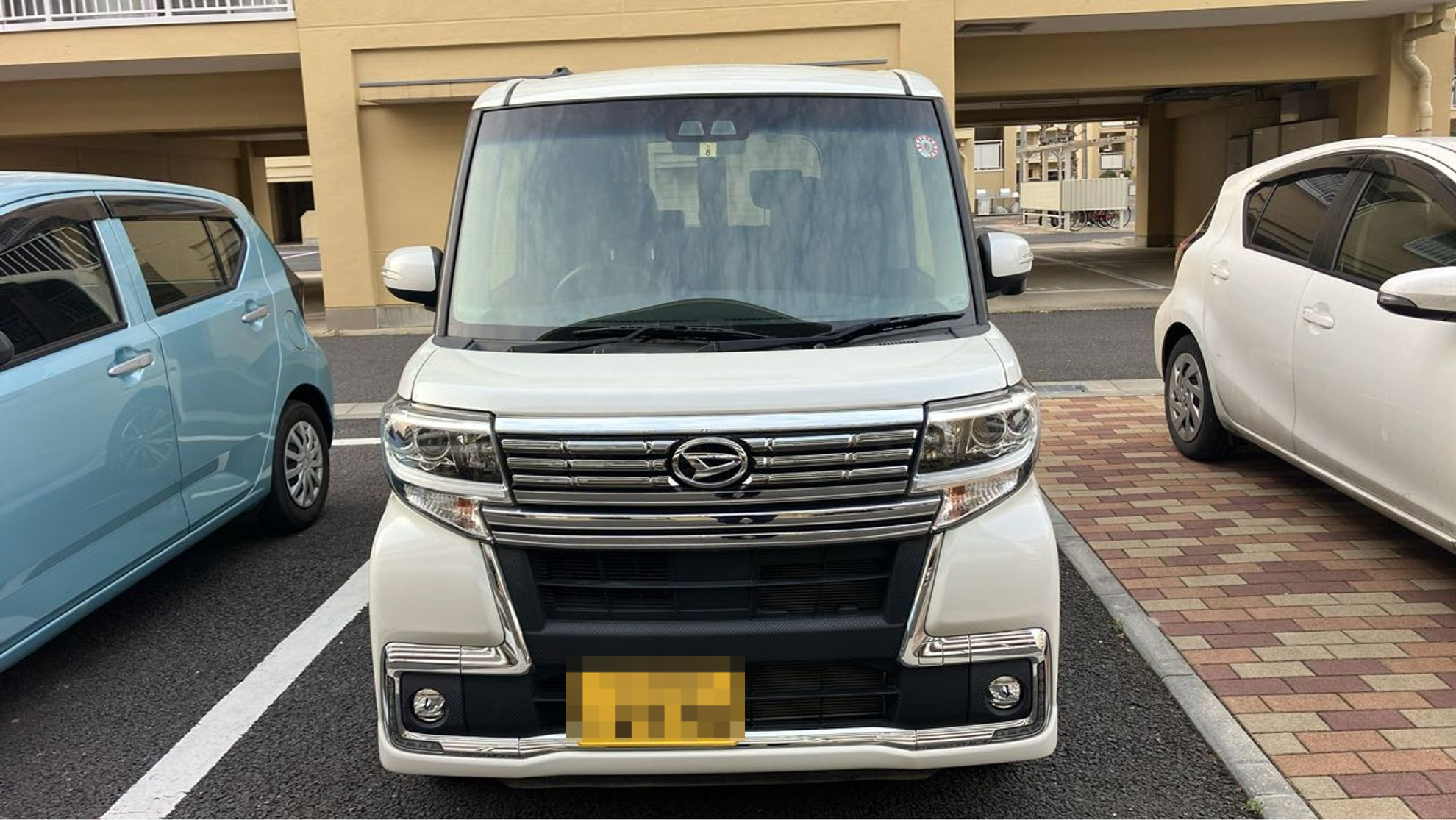 外装前方