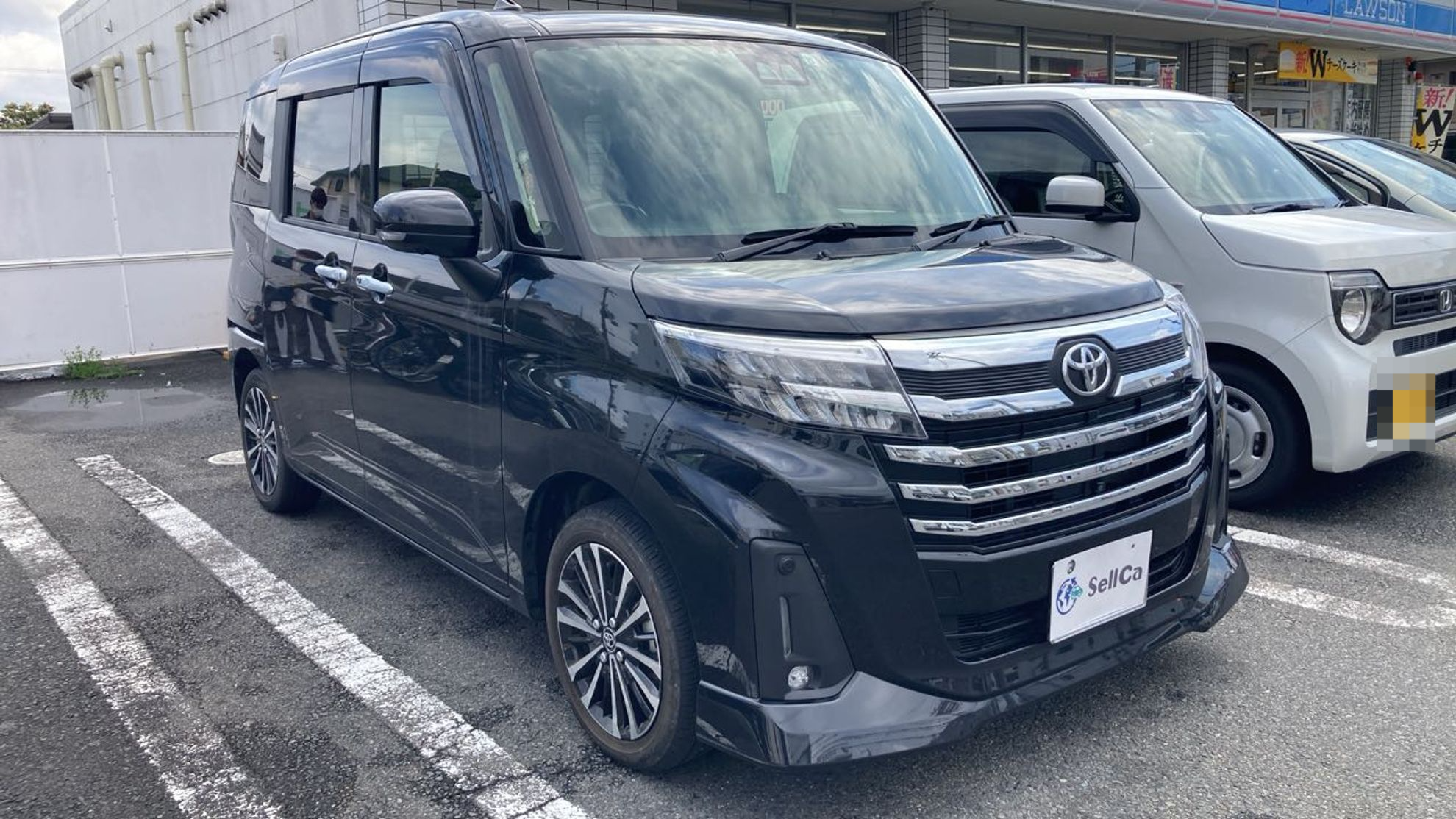 外装右前