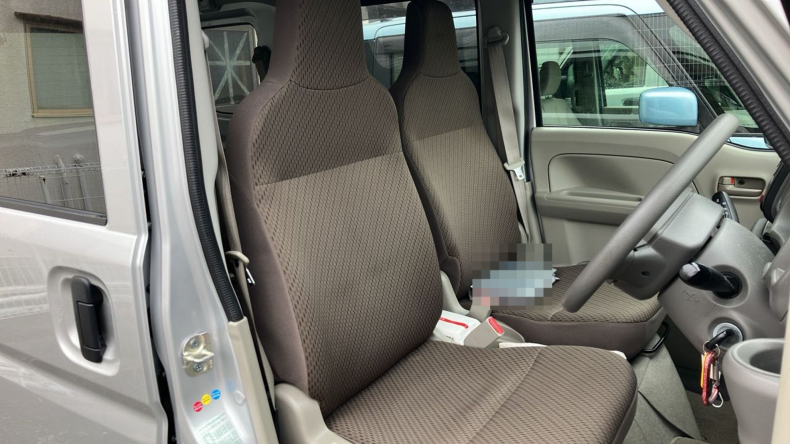 内装前方シート