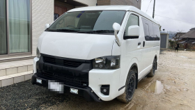 car_main_img