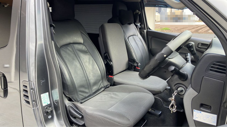 内装前方シート