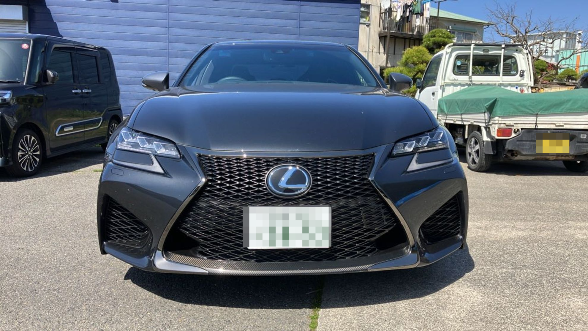 外装前方