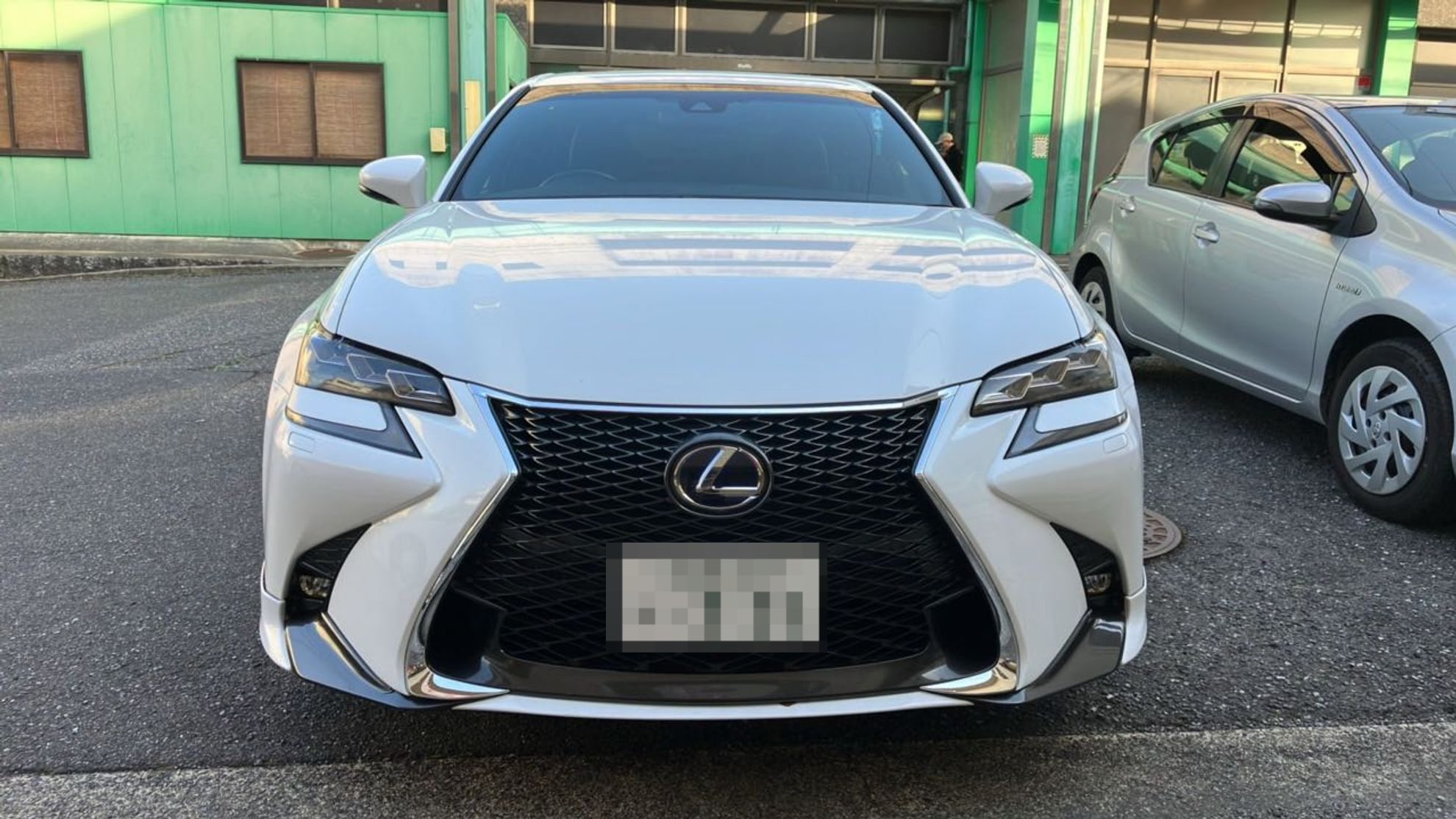 外装前方
