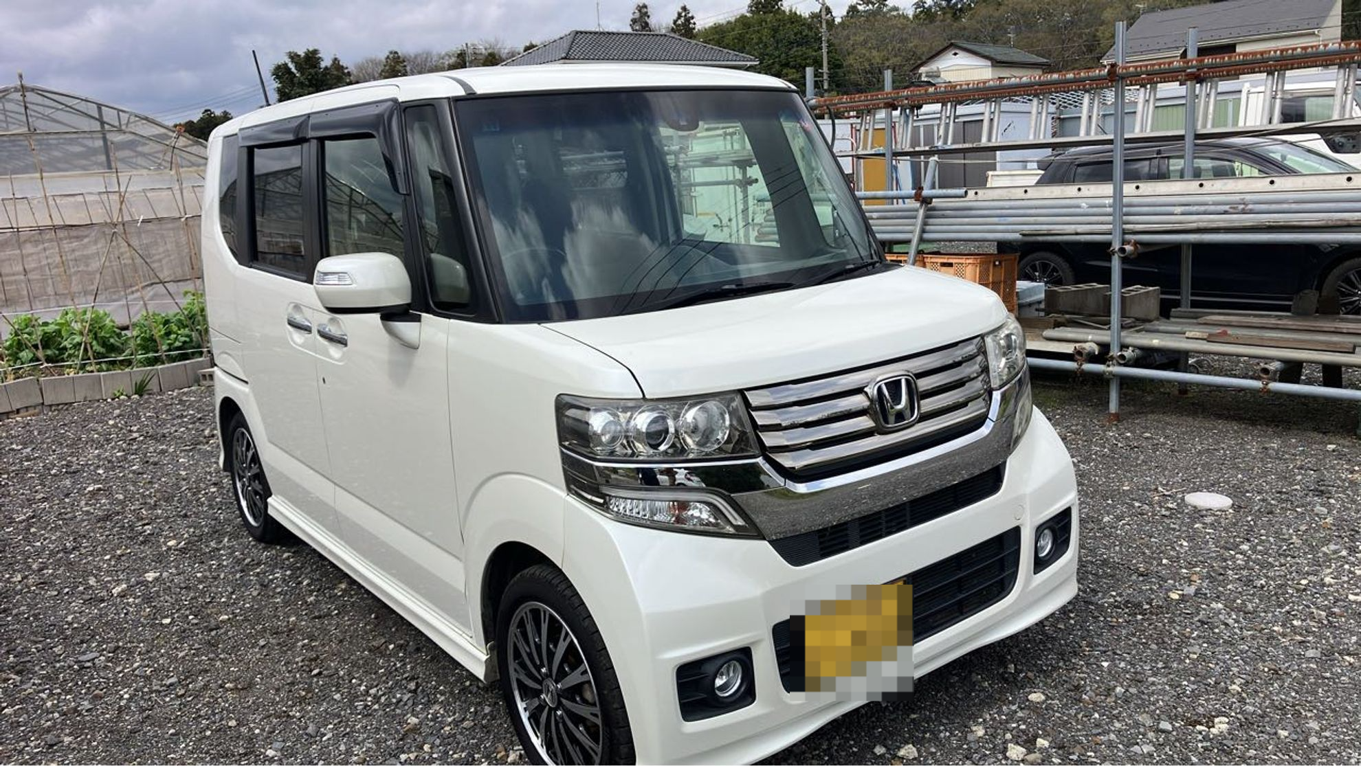 外装右前