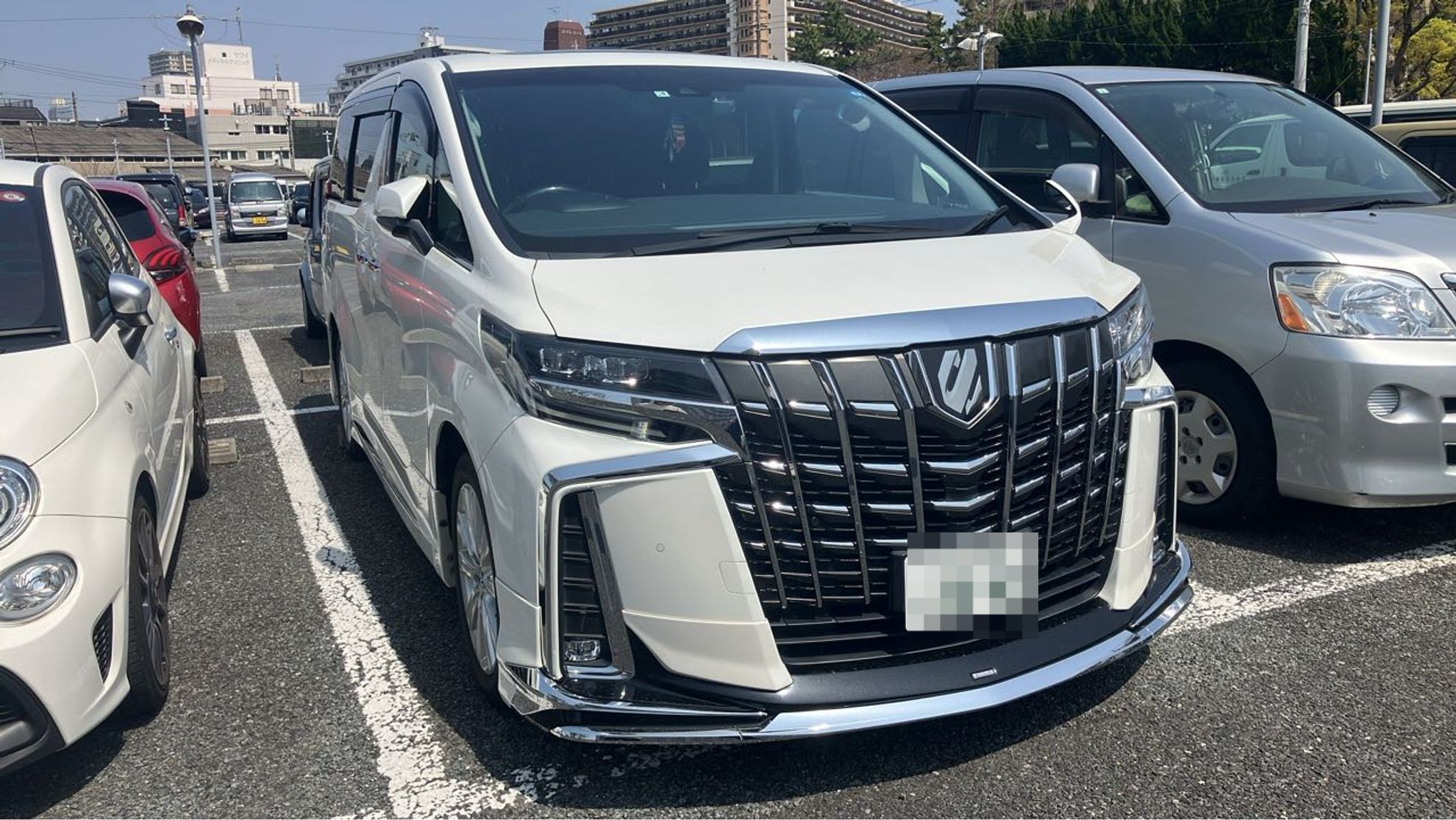外装右前